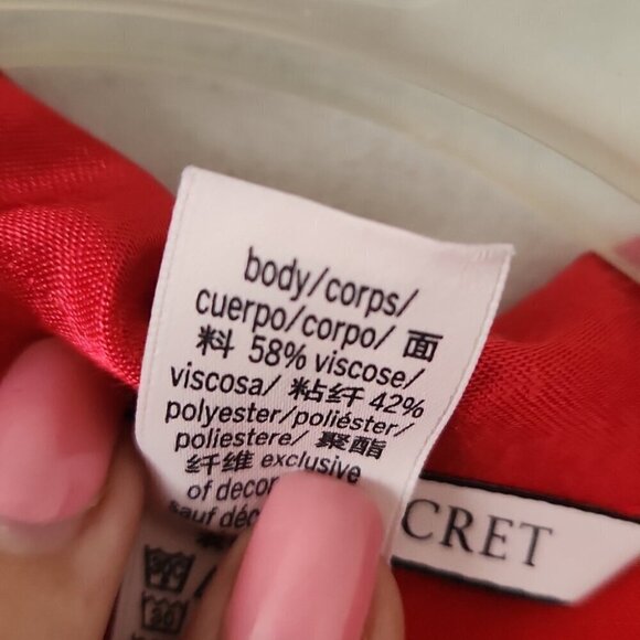 VICTORIA'S SECRET | Satin pajama top shirt red polka dot embroidered sz XS - Picture 5 of 5